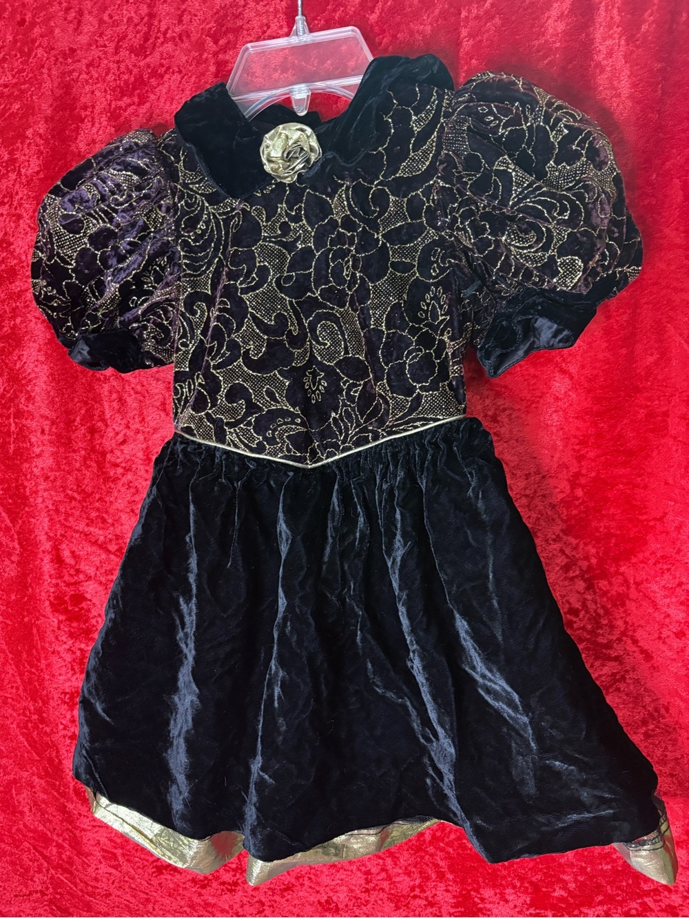 Jessica McClintock Black and Gold Velvet Girls' Regal Costume Dress